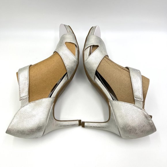 9W 9 WIDE Lifestride Mega Silver Metallic Faux Vegan Leather Dress Sandals Heels - Picture 8 of 14